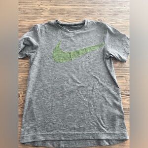Nike Youth Large dri fit tee